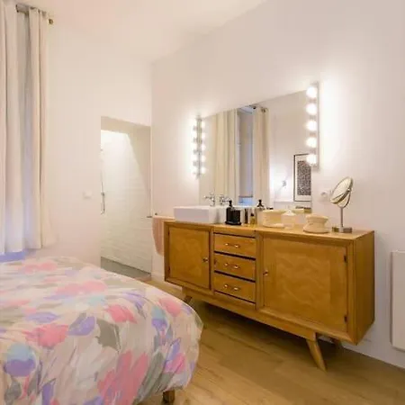 Le Tillot Apartment *