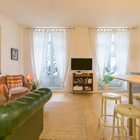 Le Tillot ديجون