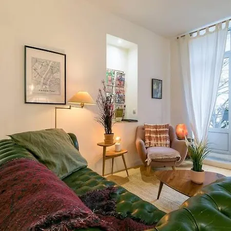 Le Tillot Apartment *